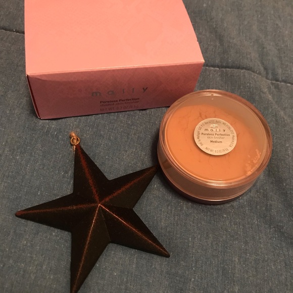 Mally Poreless Perfection - Picture 2 of 2